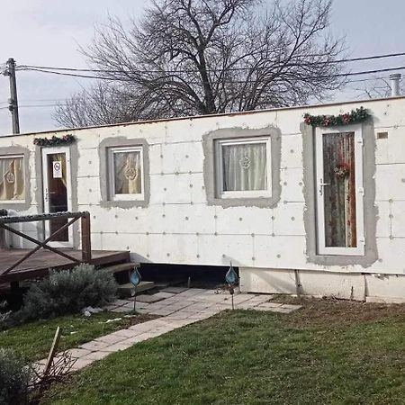 דירות טיסאאוורוש Kupai Apartman מראה חיצוני תמונה